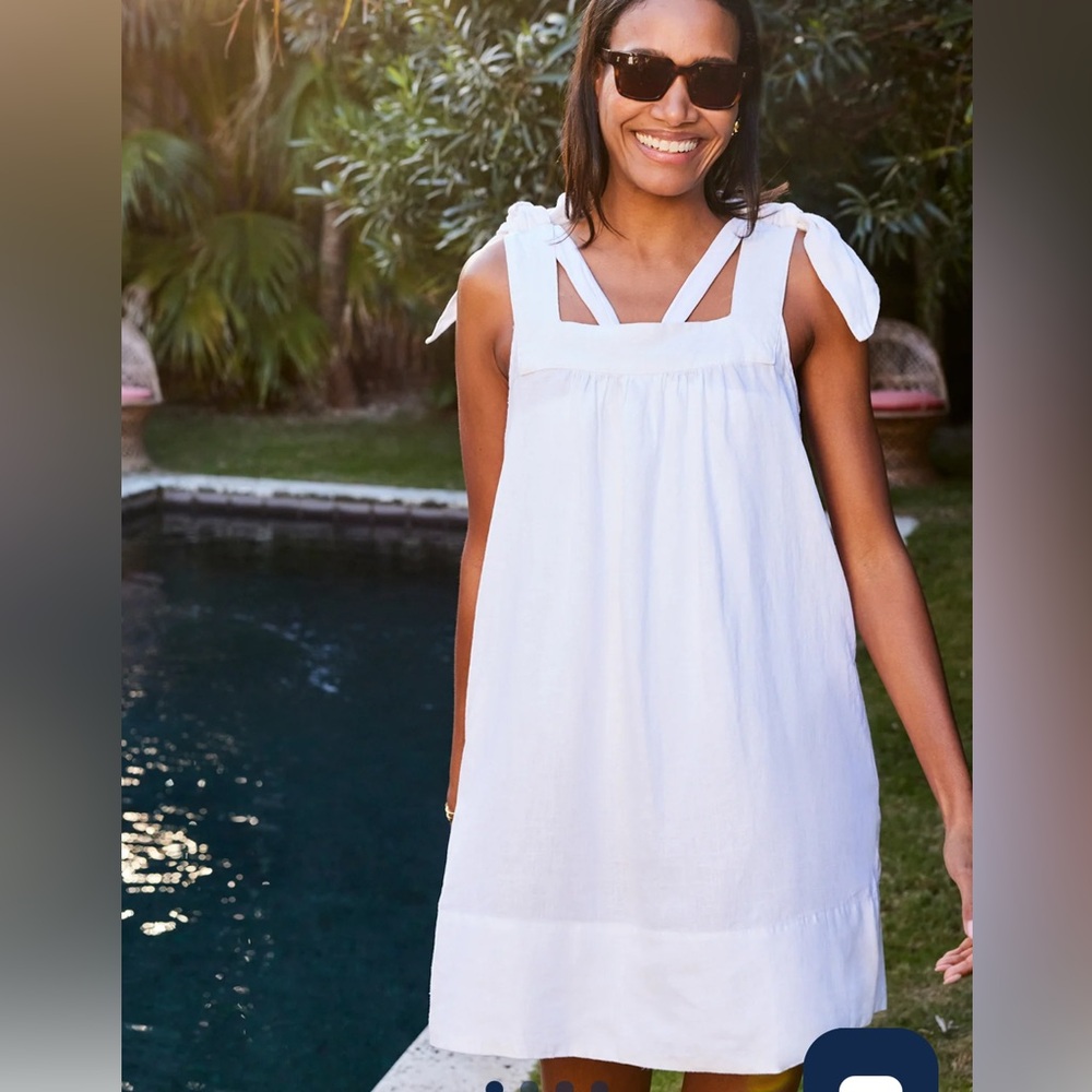 LAKE Coco Cover-Up in White Linen
